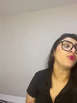 Sweet and Rous0 online show from December 2025 02:28:02 PM