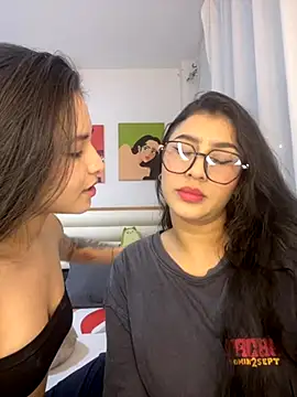 Snapshot of Sweet_and_Rous0 chatting on September 2025 02:51:02 AM Sweet and Rous0 online show from September 2025 02:51:02 AM