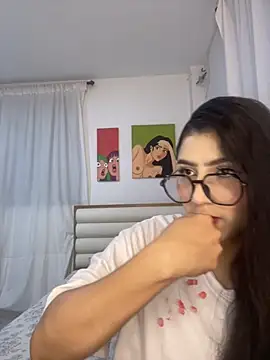 Snapshot of Sweet_and_Rous0 chatting on October 2025 03:41:02 AM Sweet and Rous0 online show from October 2025 03:41:02 AM