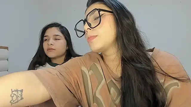 Sweet and Rous0 online show from February 2026 03:24:02 AM
