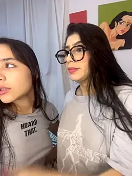 Snapshot of Sweet_and_Rous0 chatting on October 2025 02:53:01 AM Sweet and Rous0 online show from October 2025 02:53:01 AM