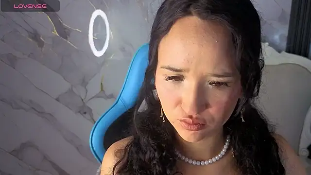 bella vibess s online show from February 2026 12:36:02 PM