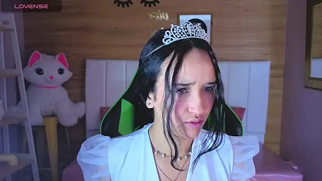 bella vibess s online show from March 2026 12:43:01 PM