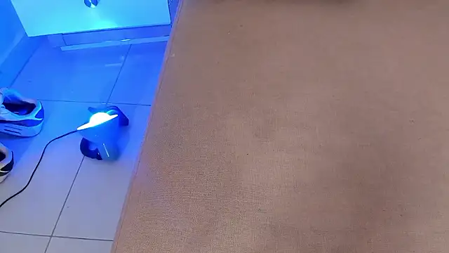 Ambeer fox  online show from February 2026 07:58:01 PM