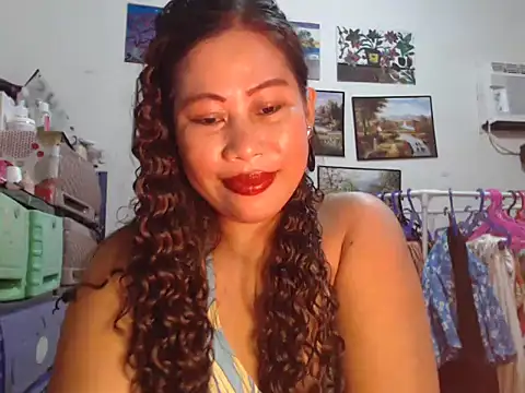 Snapshot of filipina_beauty chatting on October 2025 06:05:01 PM filipina beauty online show from October 2025 06:05:01 PM