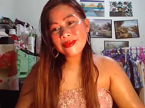 Snapshot of filipina_beauty chatting on November 2025 06:01:02 PM filipina beauty online show from November 2025 06:01:02 PM
