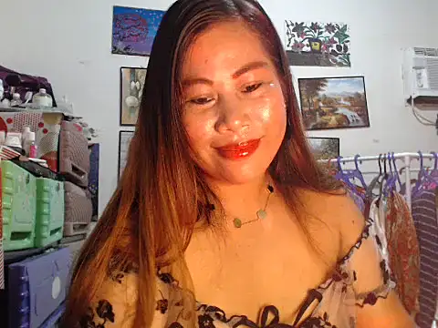 Snapshot of filipina_beauty chatting on September 2025 08:20:02 PM filipina beauty online show from September 2025 08:20:02 PM