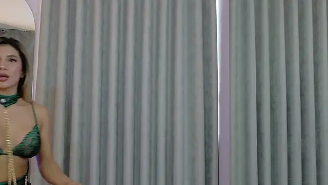 NicoleArmani online show from June 2026 10:22:02 PM