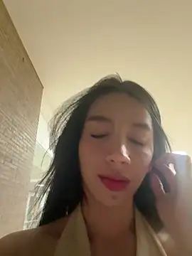 Min junn online show from October 2025 02:46:02 AM