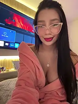 Min junn online show from October 2025 02:12:01 AM