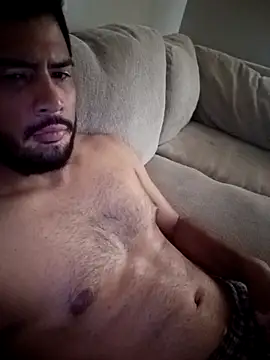 Izzy420og online show from October 2025 08:01:01 PM