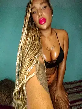 Queen Amara online show from November 2025 02:38:02 AM