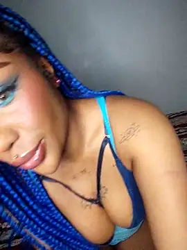 Queen Amara online show from April 2026 03:35:01 AM