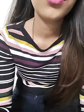 Cute Jasmin  online show from October 2025 05:30:01 AM