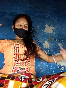 Komal-Rajput online show from November 2025 09:41:01 AM