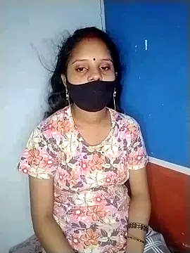 Komal-Rajput online show from September 2025 07:31:01 PM