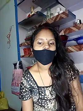 Komal-Rajput online show from November 2025 09:30:02 PM