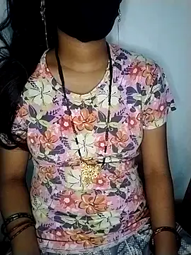 Komal-Rajput online show from October 2025 05:47:02 PM