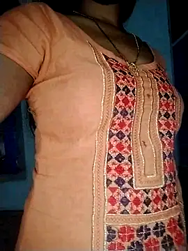 Komal-Rajput online show from November 2025 07:23:02 AM