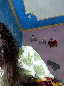 Komal-Rajput online show from December 2025 05:41:01 AM