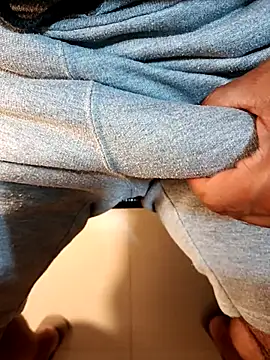 Snapshot of Gallo001 chatting on November 2025 10:26:01 AM Gallo001 online show from November 2025 10:26:01 AM