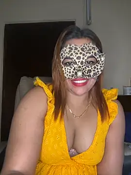 Snapshot of SLNatasha chatting on September 2025 05:02:01 AM SLNatasha online show from September 2025 05:02:01 AM