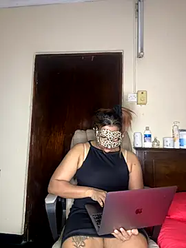 Snapshot of SLNatasha chatting on October 2025 05:11:02 AM SLNatasha online show from October 2025 05:11:02 AM