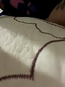 Snapshot of SuhyoCii chatting on September 2025 04:01:01 AM SuhyoCii online show from September 2025 04:01:01 AM