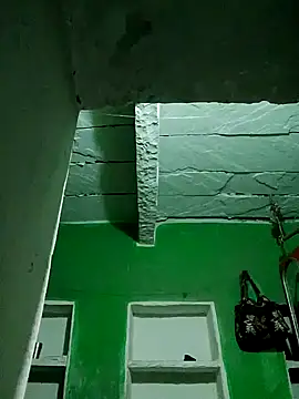 PoojaGupta66 online show from November 2025 04:40:02 PM