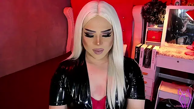 Snapshot of gordeushotcummer chatting on November 2025 01:42:01 AM gordeushotcummer online show from November 2025 01:42:01 AM