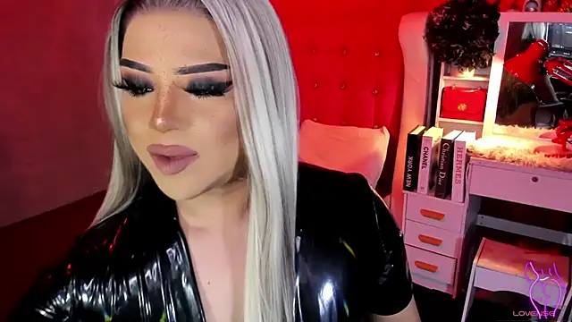 Snapshot of gordeushotcummer chatting on November 2025 12:26:02 AM gordeushotcummer online show from November 2025 12:26:02 AM