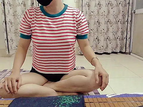 Snapshot of Ami_8x chatting on September 2025 03:45:02 PM Ami 8x online show from September 2025 03:45:02 PM