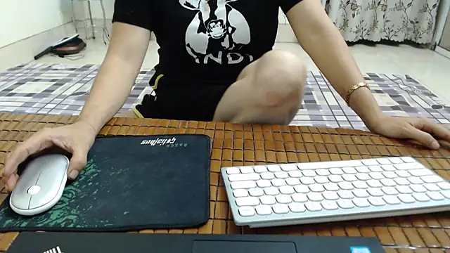 Snapshot of Ami_8x chatting on September 2025 01:27:02 PM Ami 8x online show from September 2025 01:27:02 PM