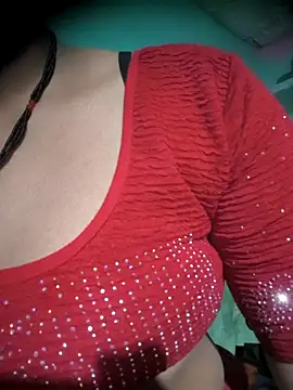 Snapshot of Hot-dasi52 chatting on December 2025 04:45:01 PM Hot-dasi52 online show from December 2025 04:45:01 PM