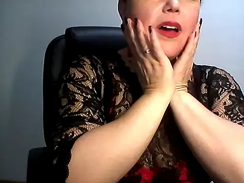 EllaLove2277 online show from October 2025 06:30:02 PM