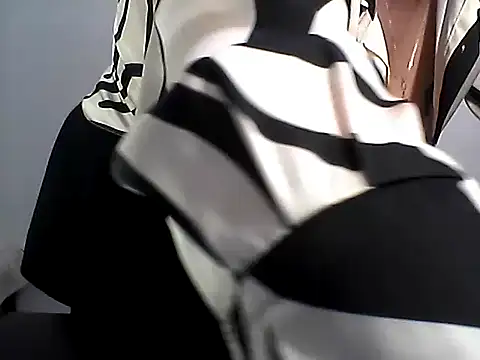 EllaLove2277 online show from December 2025 06:56:02 AM