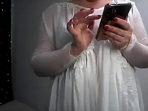 EllaLove2277 online show from January 2026 12:53:02 PM