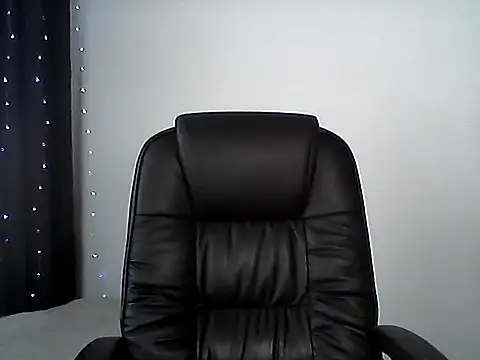 EllaLove2277 online show from December 2025 08:18:01 AM