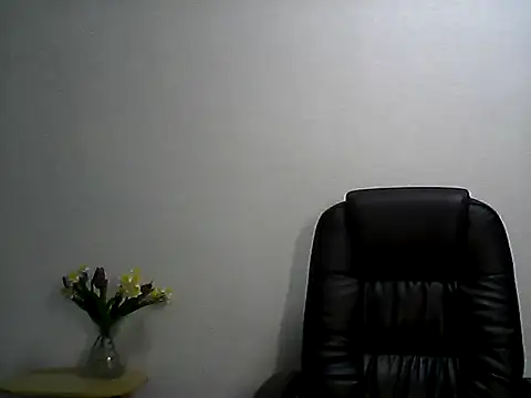 EllaLove2277 online show from March 2026 06:09:02 AM