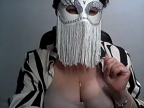 EllaLove2277 online show from July 2026 10:04:02 AM