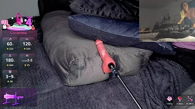 Lyra XX online show from March 2026 10:51:01 PM