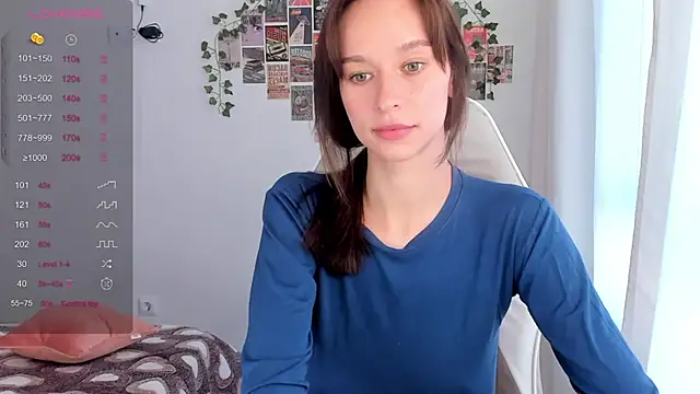 Snapshot of _Alissaa chatting on October 2025 02:10:01 PM  Alissaa online show from October 2025 02:10:01 PM