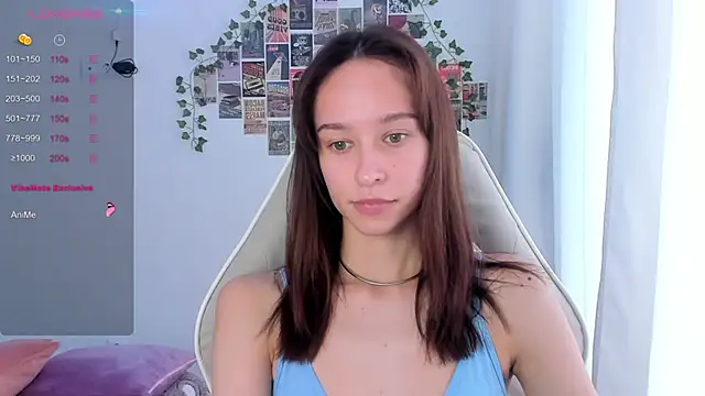 Snapshot of _Alissaa chatting on October 2025 01:23:01 PM  Alissaa online show from October 2025 01:23:01 PM