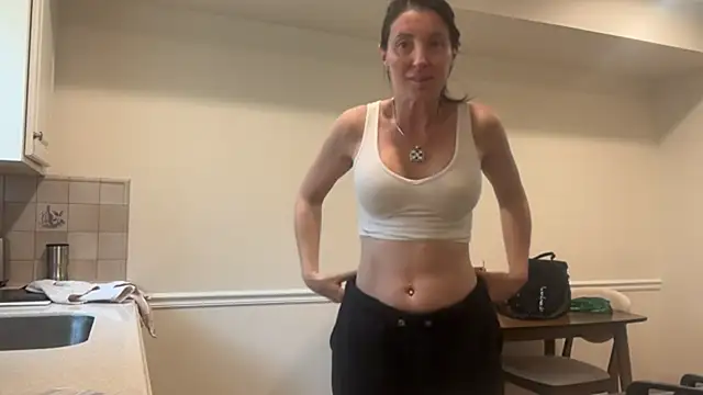 NurseStephania online show from November 2025 04:33:02 PM