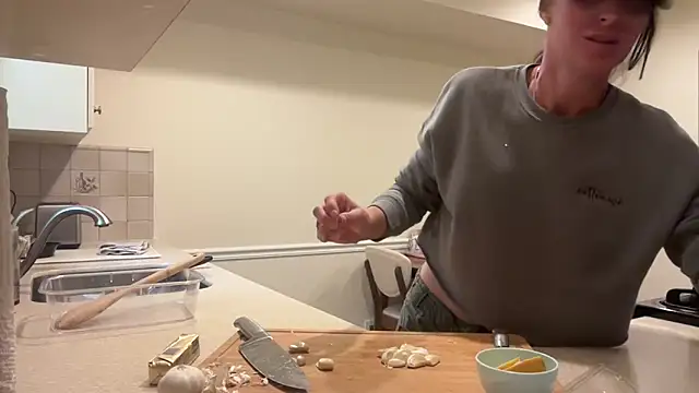 NurseStephania online show from September 2025 09:54:01 PM