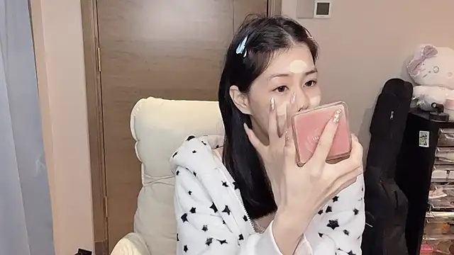 Koi-00 online show from February 2026 06:33:02 AM