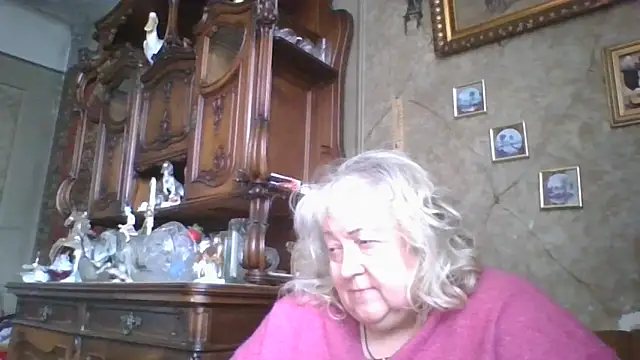 Lala-Love56 online show from May 2026 06:00:01 AM