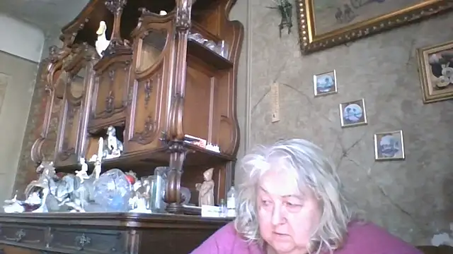Lala-Love56 online show from May 2026 04:15:01 PM