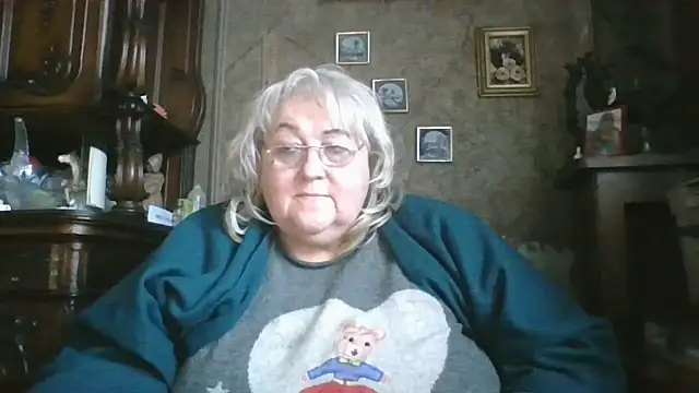 Snapshot of Lala-Love56 chatting on October 2025 02:29:01 PM Lala-Love56 online show from October 2025 02:29:01 PM