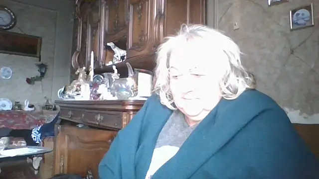 Snapshot of Lala-Love56 chatting on October 2025 05:28:02 AM Lala-Love56 online show from October 2025 05:28:02 AM